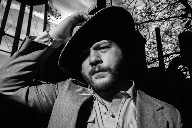 Early James gallery photo 2