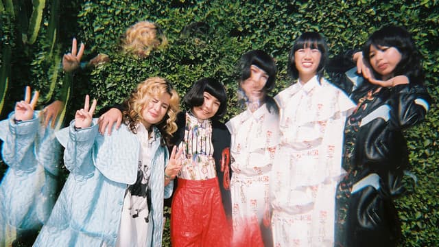 The Linda Lindas gallery photo 3