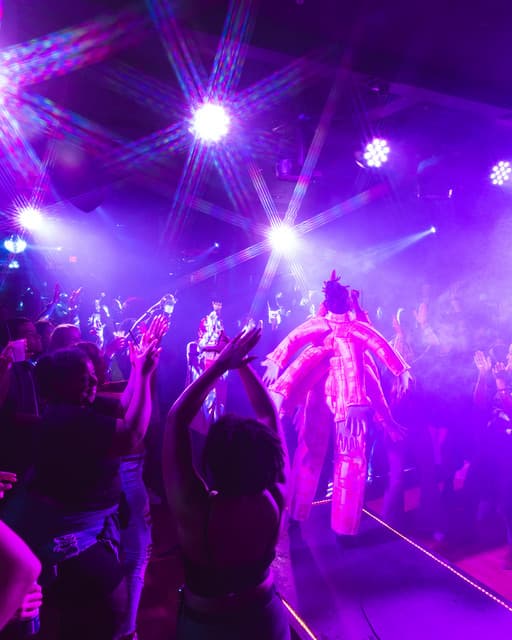 Siena Liggins gallery photo 2