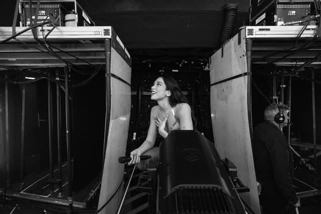 Dua Lipa gallery photo 1