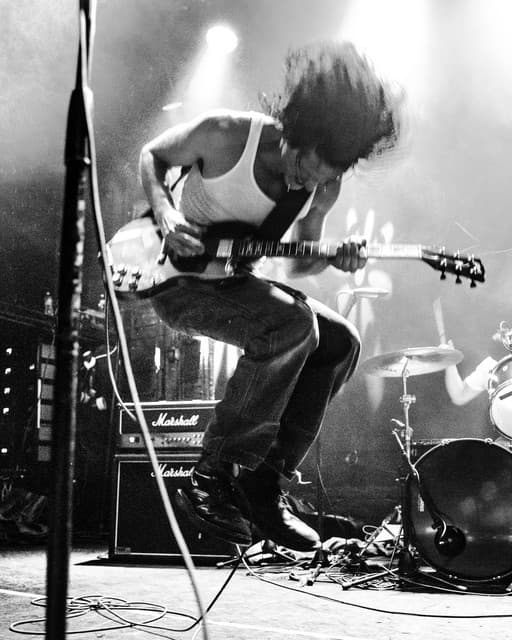 Telescreens gallery photo 8