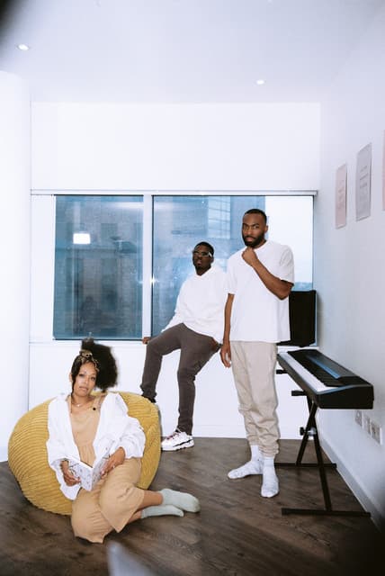 aprtment gallery photo 1