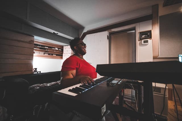 Brittany Davis gallery photo 6