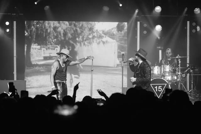 Chayce Beckham gallery photo 7