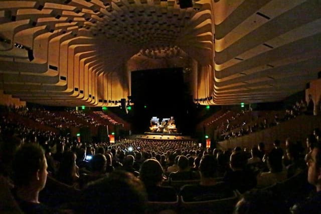 Amon Tobin gallery photo 8