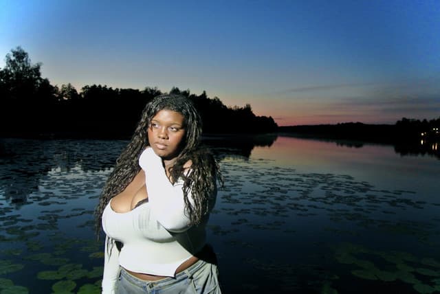 waterbaby gallery photo 1