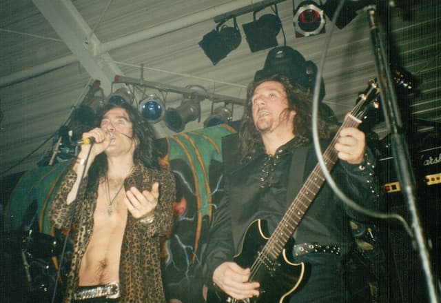 Steele gallery photo 3