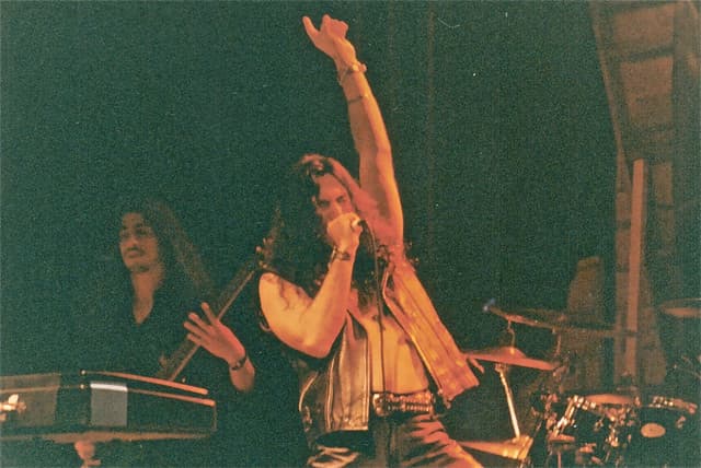 Steele gallery photo 8