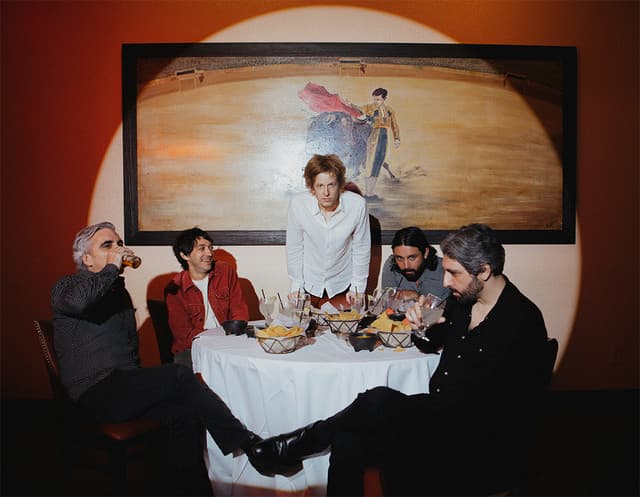 Spoon gallery photo 4