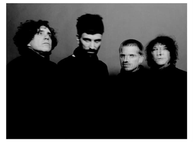 Kasabian gallery photo 3