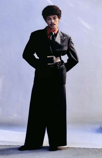 Isaac Dunbar gallery photo 3