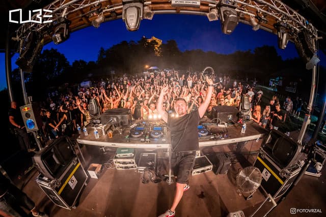 Spartaque gallery photo 10