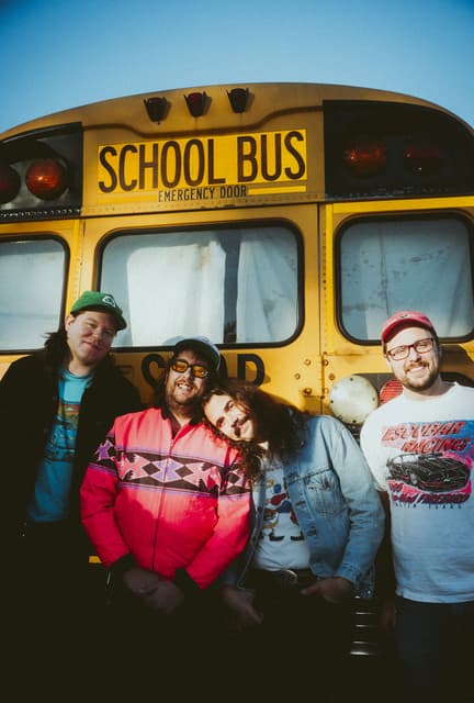 Good Looks gallery photo 1