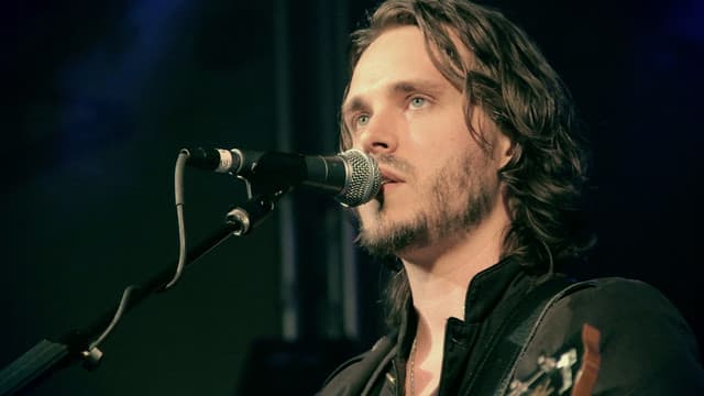 Jonathan Jackson gallery photo 6