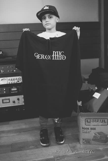 MicGeronimo gallery photo 2