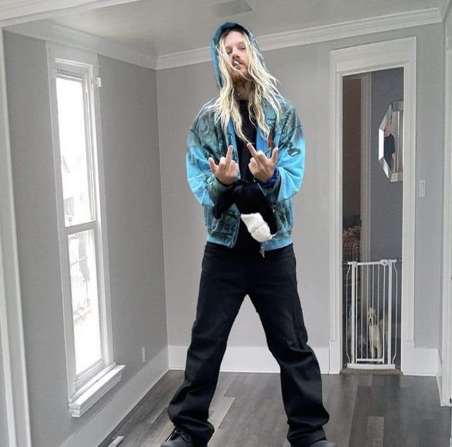 Dylan Brady gallery photo 2