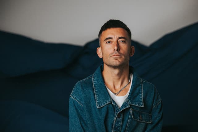 Phil Wickham gallery photo 1