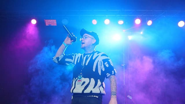 JOLO REEVES gallery photo 1