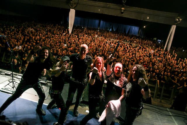 Accept gallery photo 6