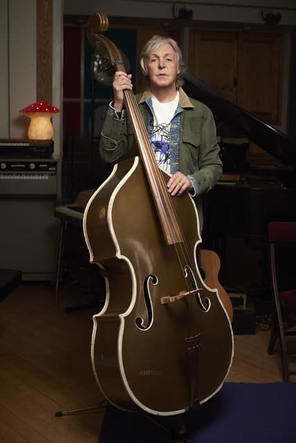 Paul McCartney gallery photo 3