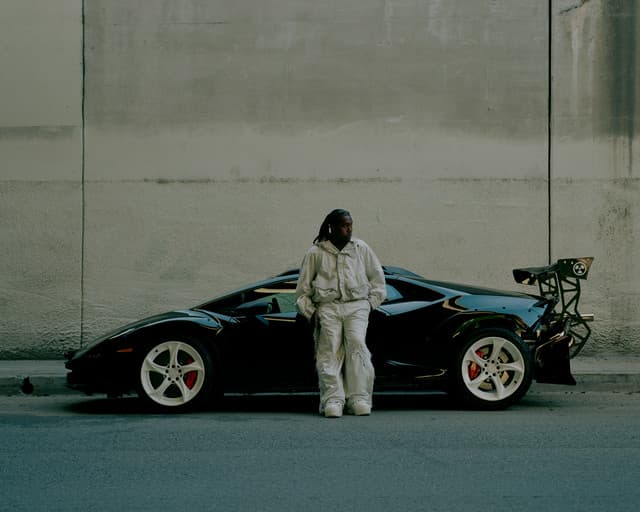 Don Toliver gallery photo 2