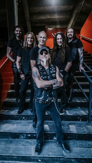 Accept gallery photo 2