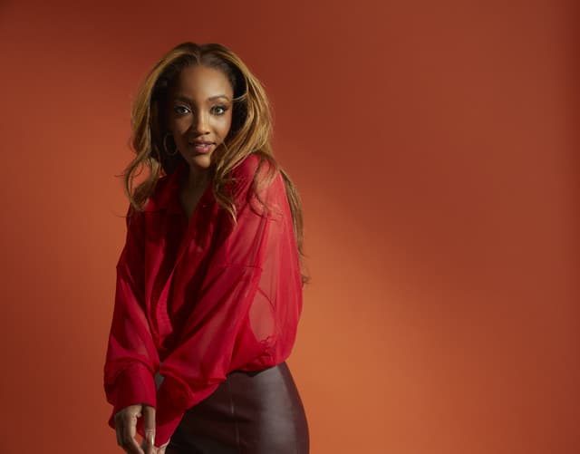 Mickey Guyton gallery photo 1