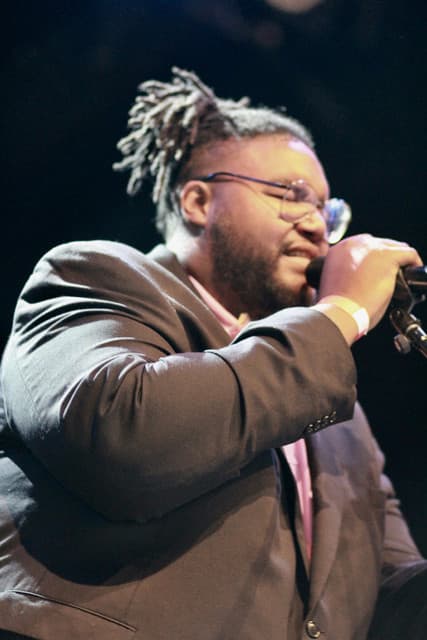 PG BROWN gallery photo 6