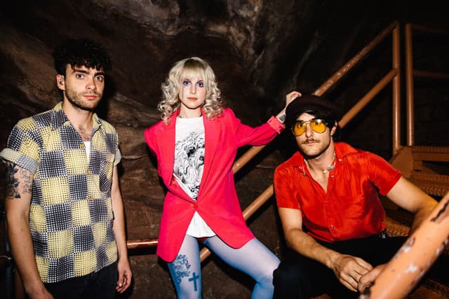 Paramore gallery photo 3