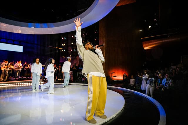 Chandler Moore gallery photo 6