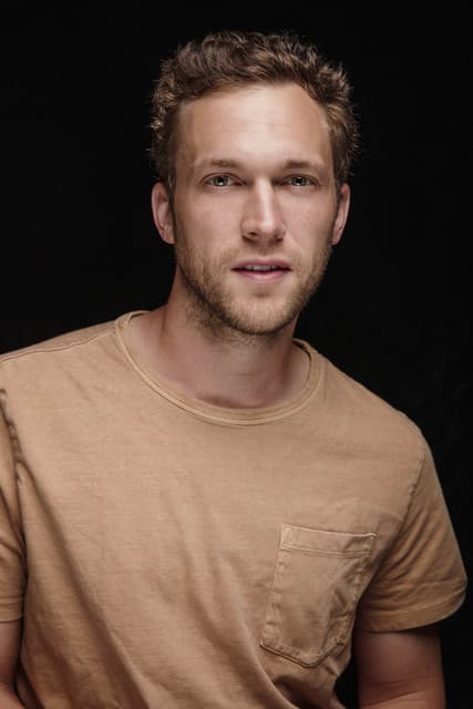 Phillip Phillips gallery photo 3