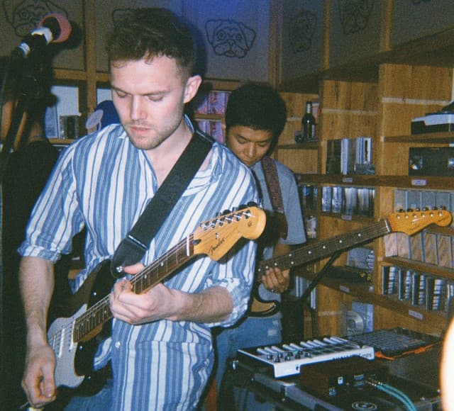 Axis Neptune gallery photo 2