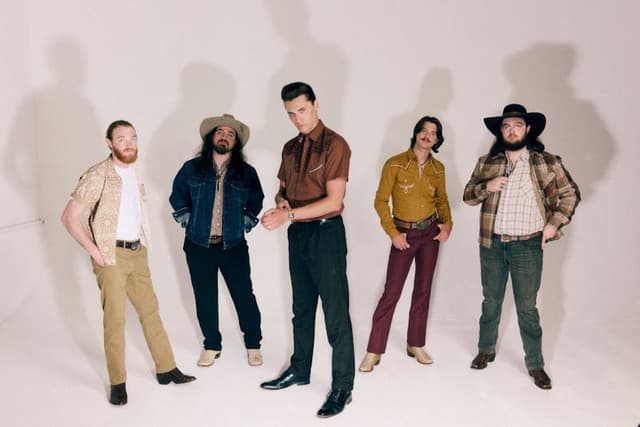 The Red Clay Strays gallery photo 1