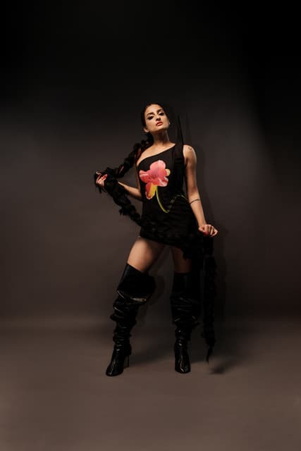 Rashmeet Kaur gallery photo 5