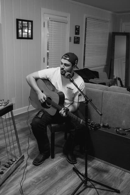 Chayce Beckham gallery photo 12