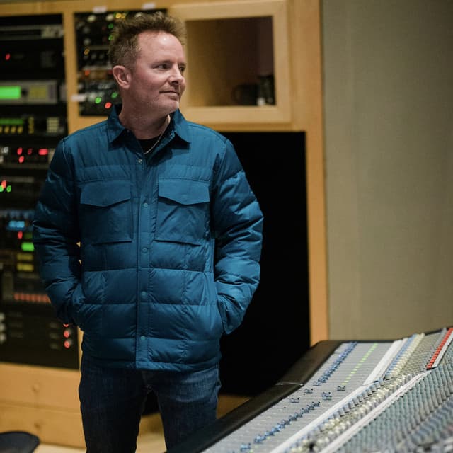 Chris Tomlin gallery photo 8