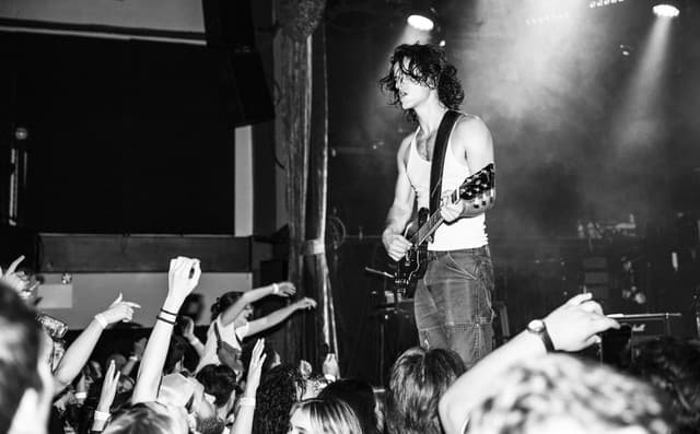 Telescreens gallery photo 11