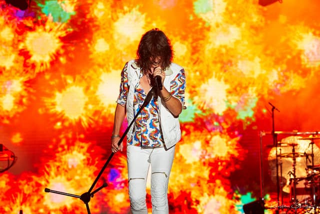 Foreigner gallery photo 3