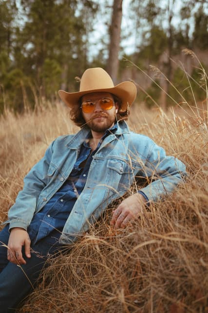 Tyler Halverson gallery photo 6