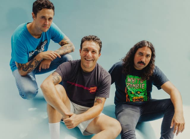 DRAIN gallery photo 2