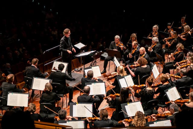 New Zealand Symphony Orchestra gallery photo 1