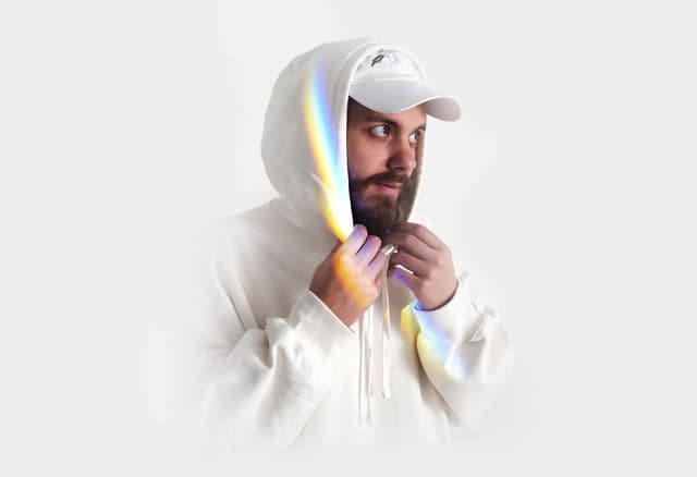 San Holo gallery photo 1