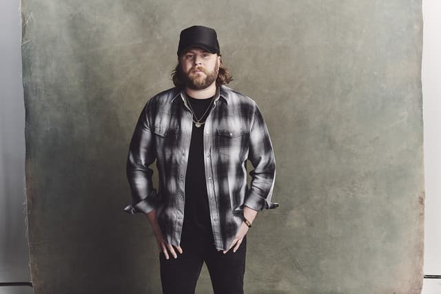 Nate Smith gallery photo 1