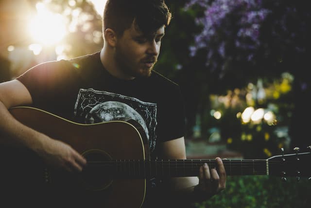 Jakob Nowell gallery photo 2