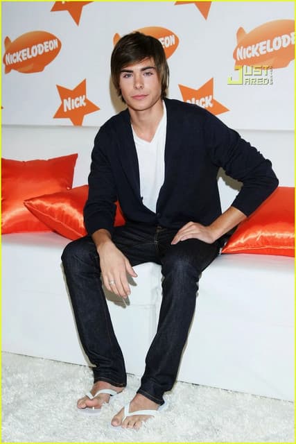 Malcolm Todd gallery photo 4