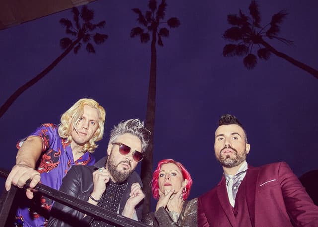 Neon Trees gallery photo 4