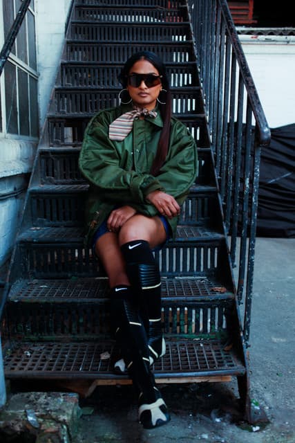 Priya Ragu gallery photo 1