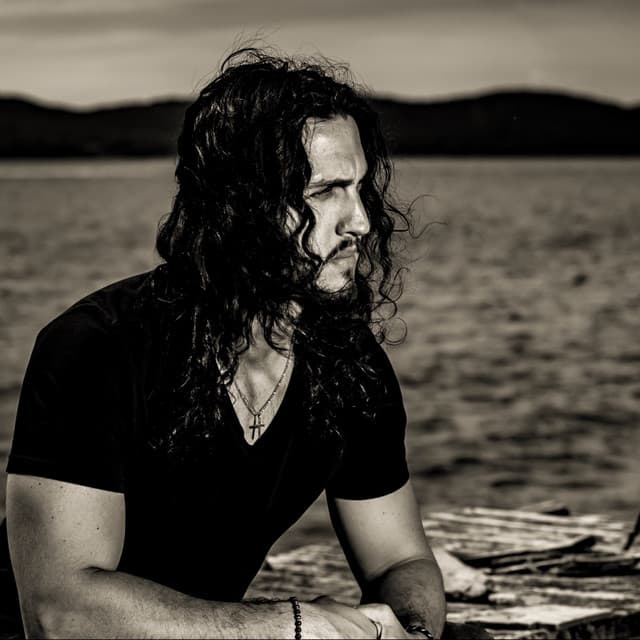 Alex Cano gallery photo 10