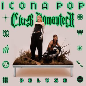 Album: Club Romantech (Deluxe)