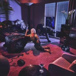 Album: STARFUCKER (Deluxe)